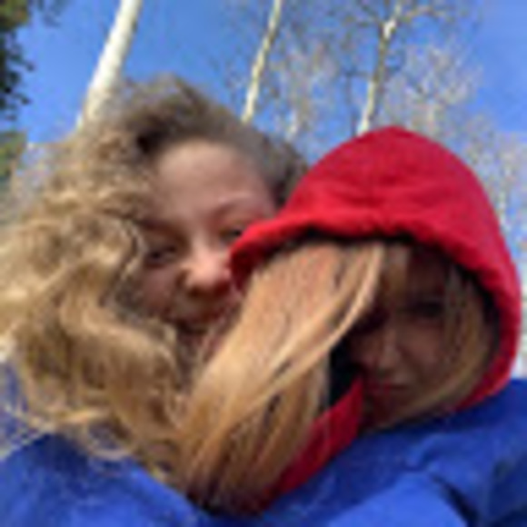 Meet your Posher, Isobel - Picture 1 of 1